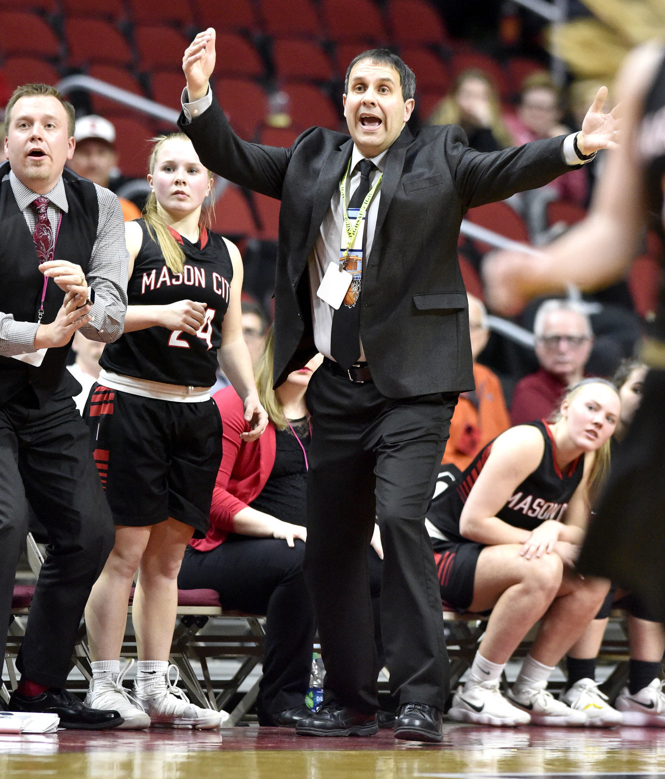 Mason City vs Grinnell state basketball